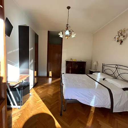B&B Southitaly Busto Arsizio Exterior photo