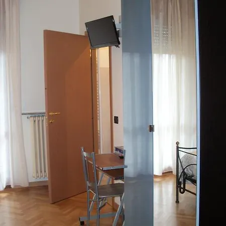 B&B Southitaly Busto Arsizio Exterior photo
